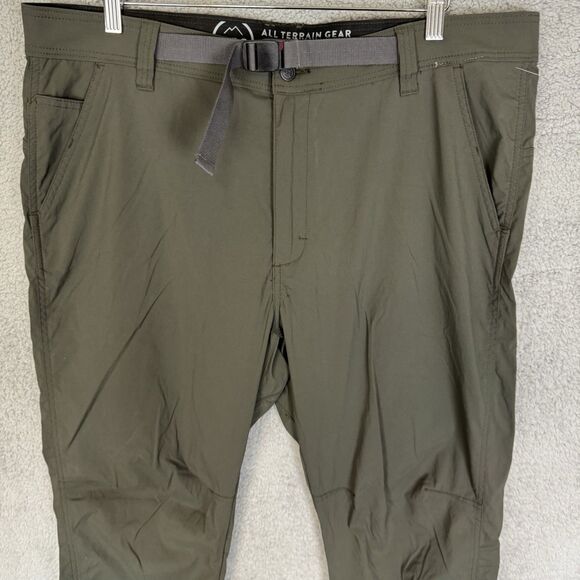 S Wrangler Pants Mens 38x30 Green All Terrain Gear Belted Hiking Outdoor Stretch - Picture 2 of 11